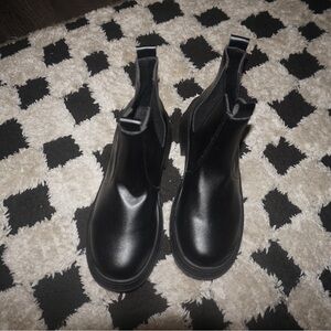 Black Chunky Boots